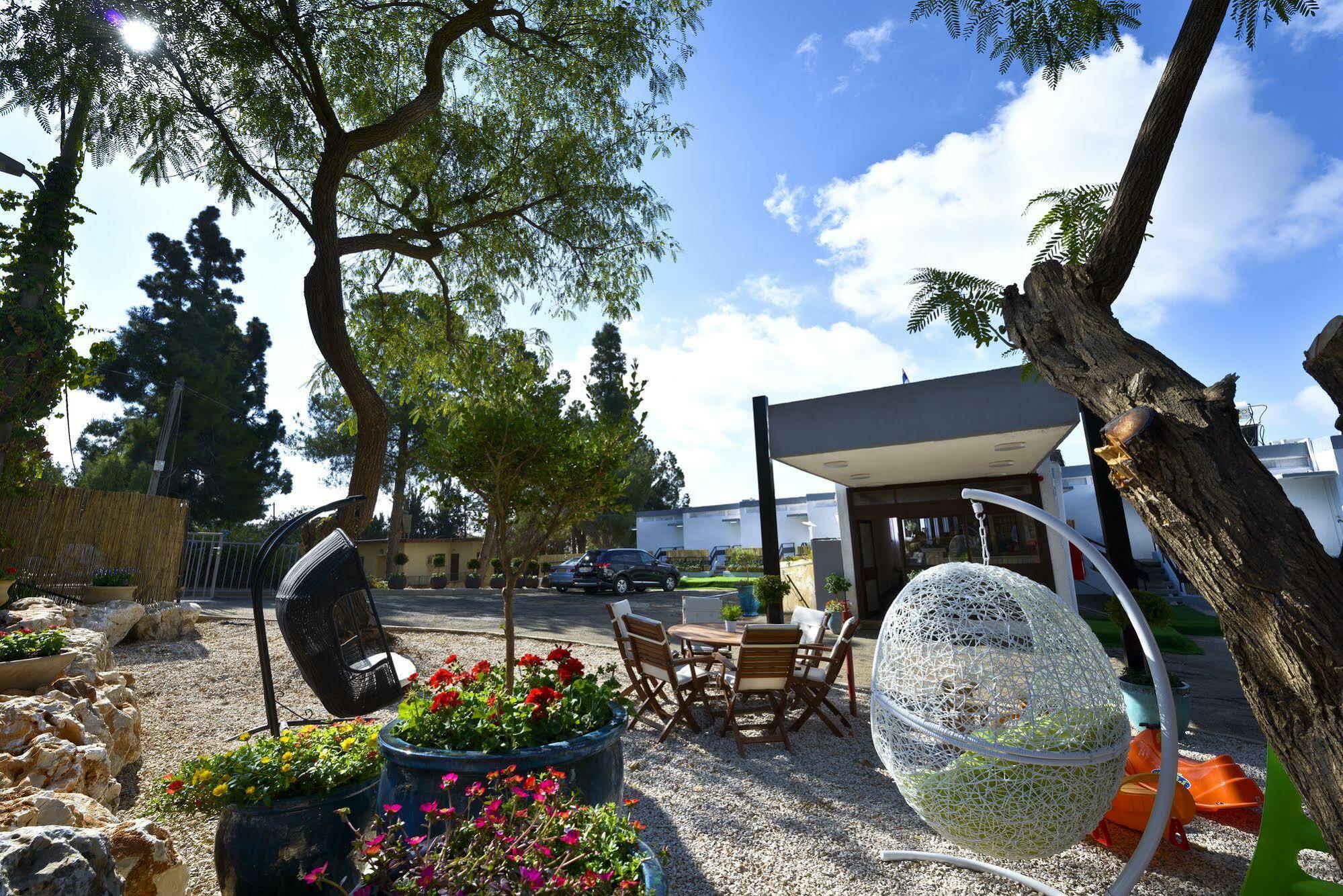 Hotel Eretzefat Safed Esterno foto